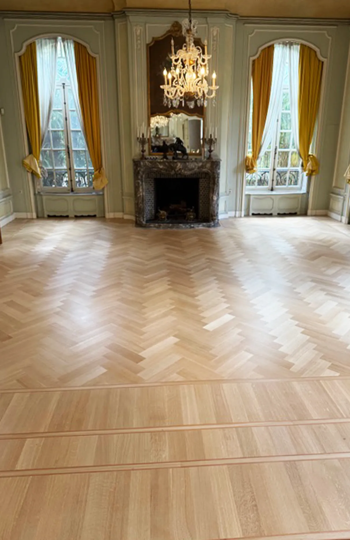 Ade-Parquet-Bruxelles-Slide-L